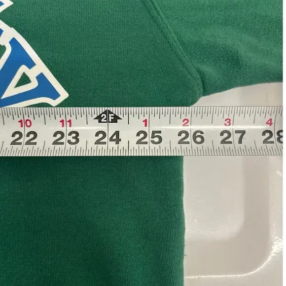 Hello Kitty Sanrio Athletic Cropped Crew Neck Kelly Green Tennis Sweater Sz XL - Picture 7 of 9